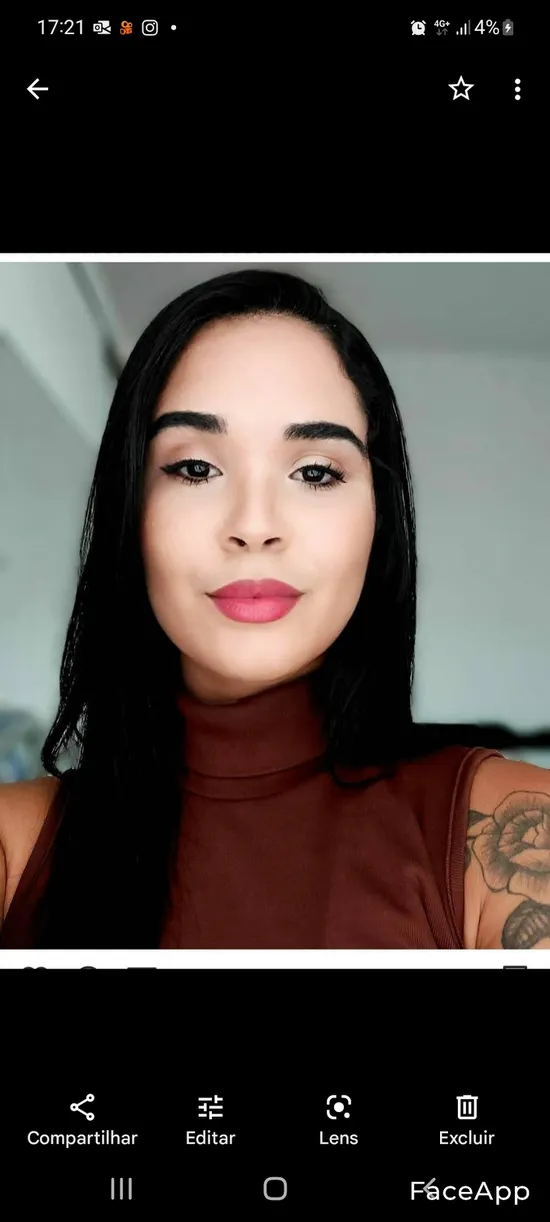 Karina Rodrigues
