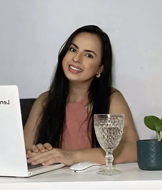 Raquel Souza - Emagrecimento, Hipertrofia e Doenças em Geral