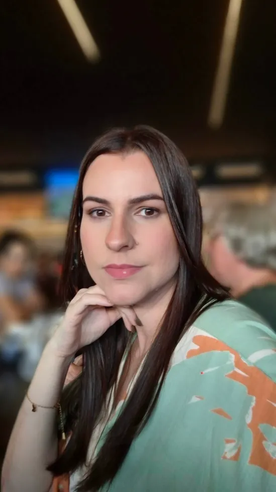 Cíntia Paramos Rodrigues
